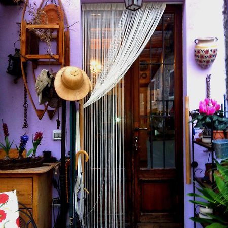 Bed and Breakfast A Casa Di Susi Кастельнуово-дель-Гарда Екстер'єр фото