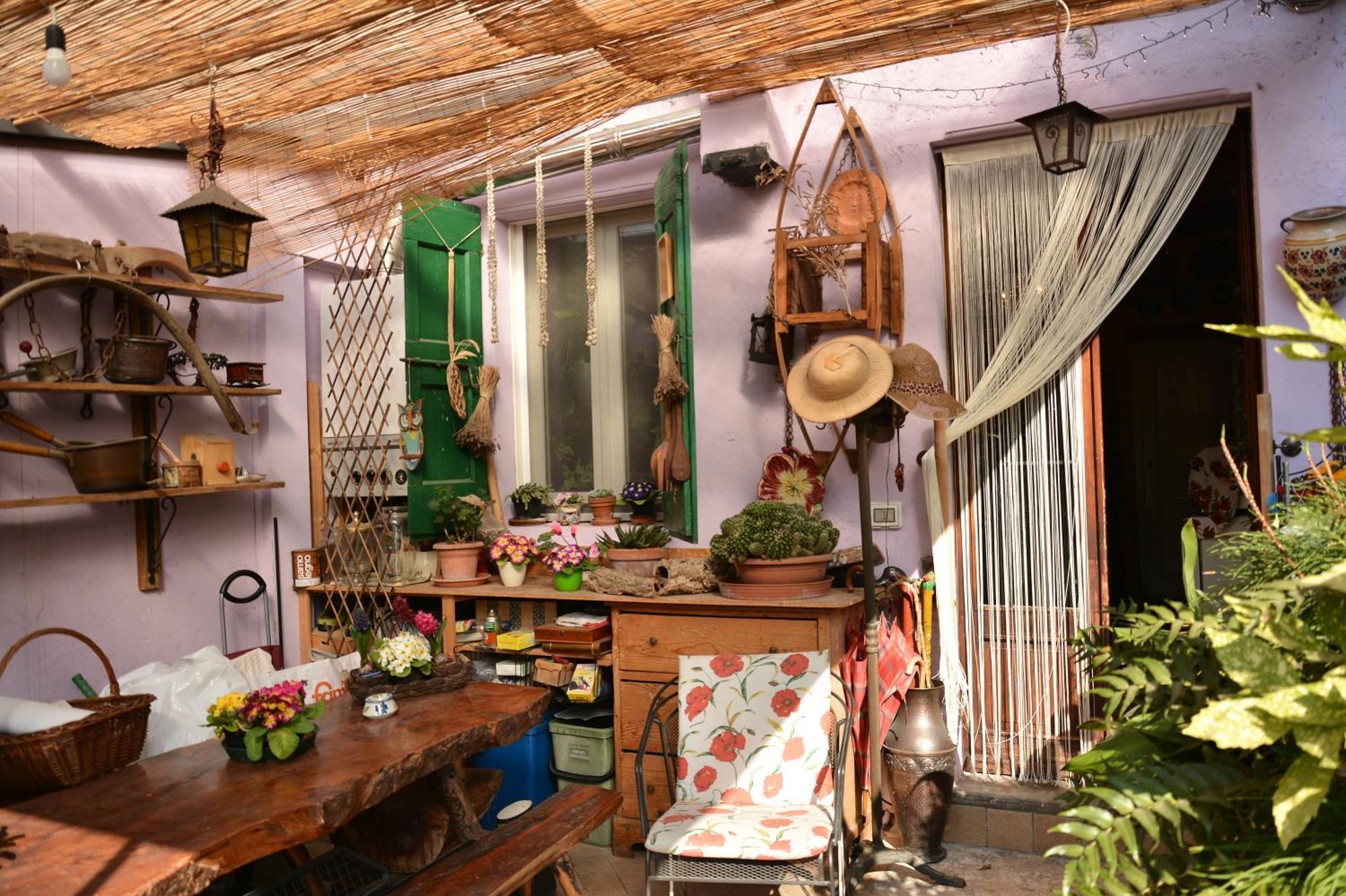 Bed and Breakfast A Casa Di Susi Кастельнуово-дель-Гарда Екстер'єр фото